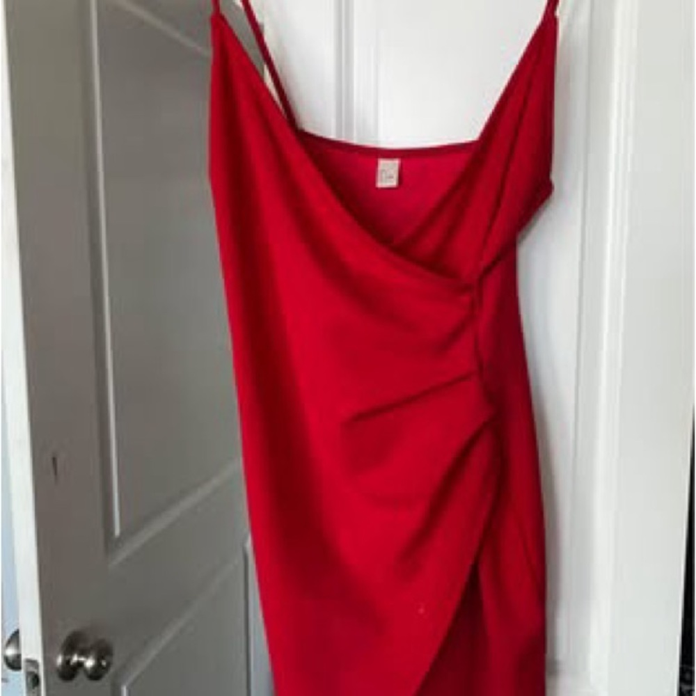 Elegant Red Asymmetrical Women's Dress